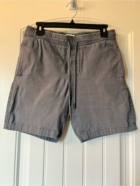 Men's Drawstring Shorts in Light Gray